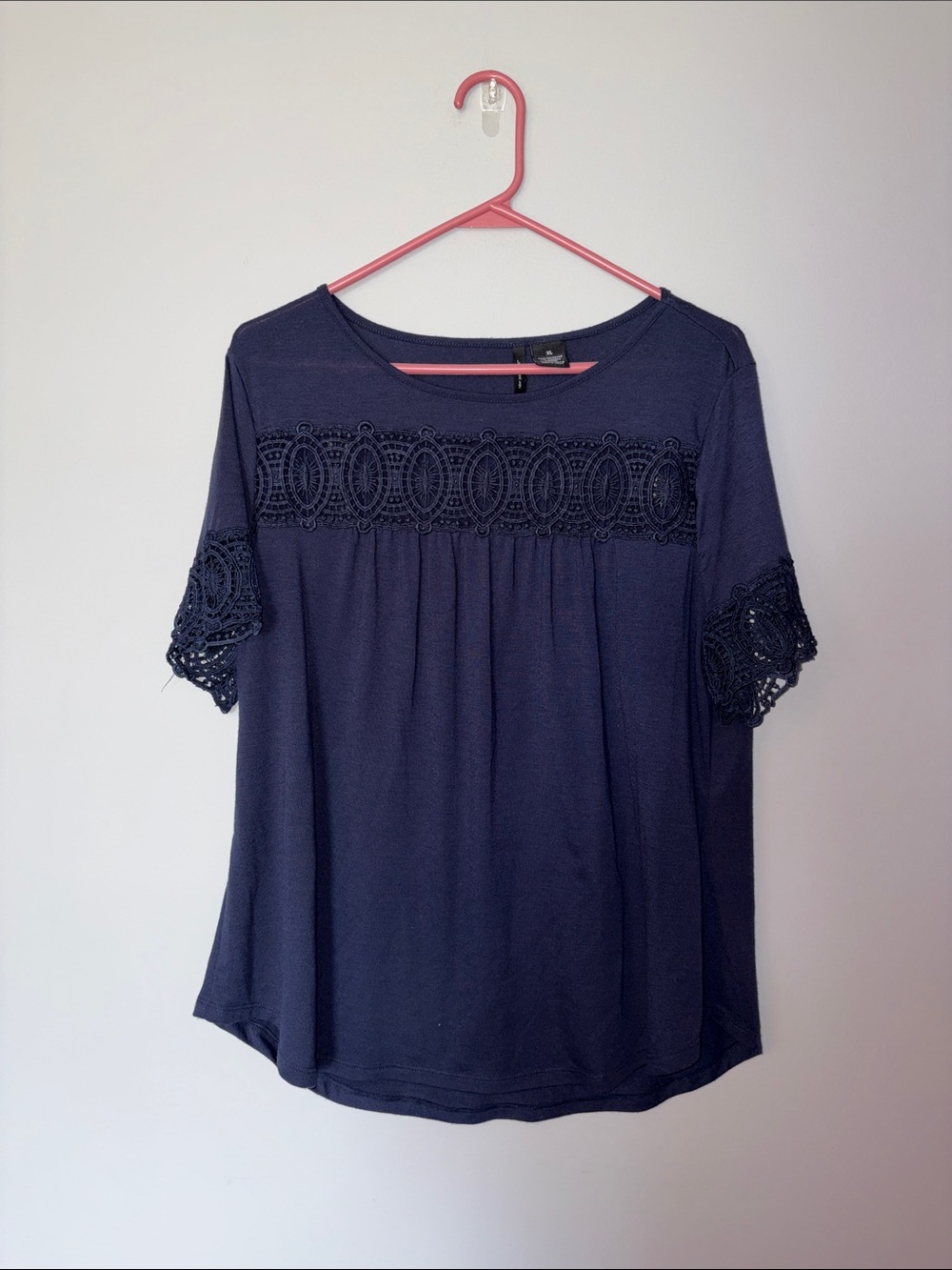 Women's Navy Crochet-Detail Short Sleeve Top XL